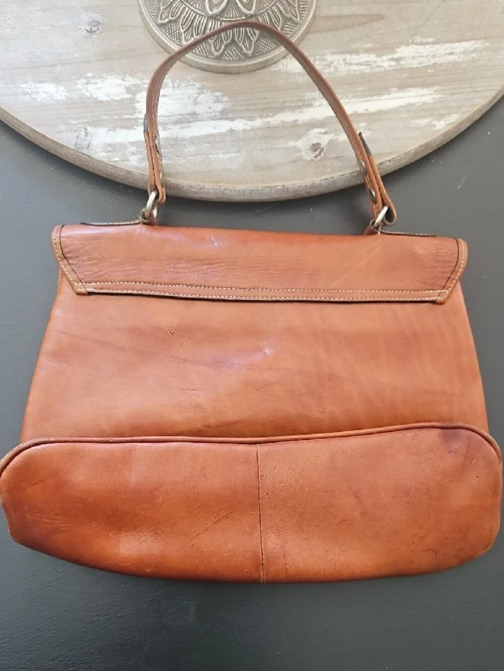 MATT & NAT Women's Bag.Patina,Few Makeup Marks Inside. Leather